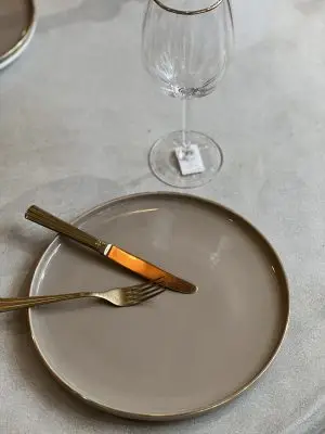 Assiette Clara 26cm brun et doré
