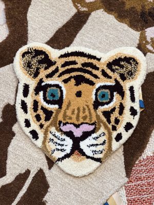 Tapis tête tigre Cloudy