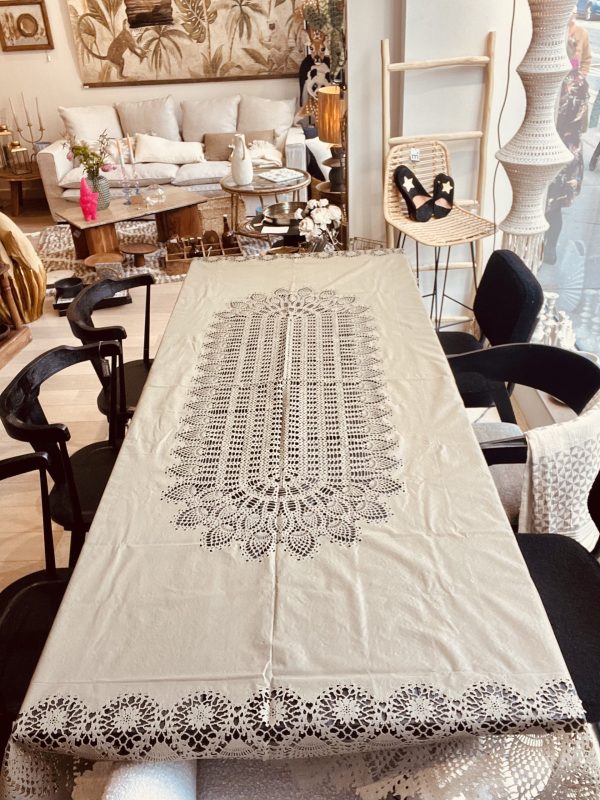Nappe Dentelle – Vinyle, lin, 150x264cm – Image 2