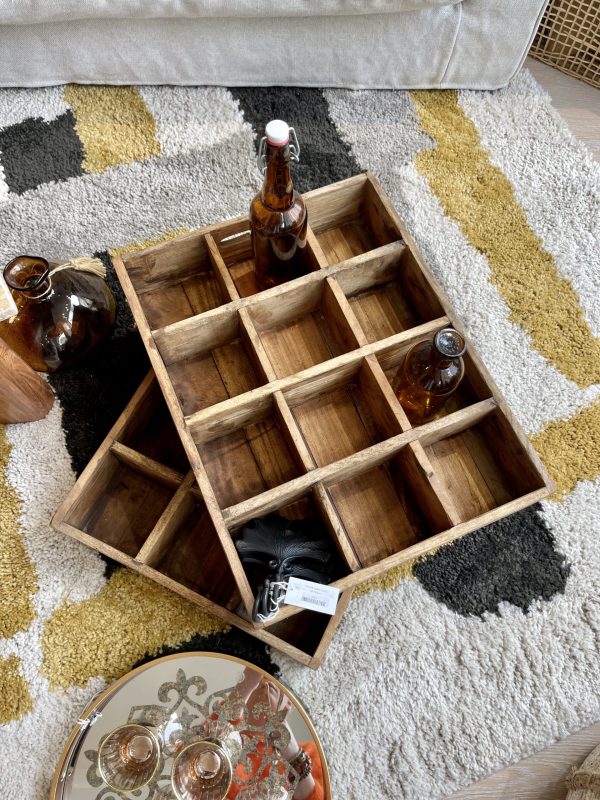 Plateau Grimaud – bois recyclé