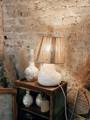 Lampe de table Galet – céramique, jute