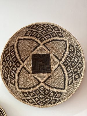 Panier mural – motif Binga, écru
