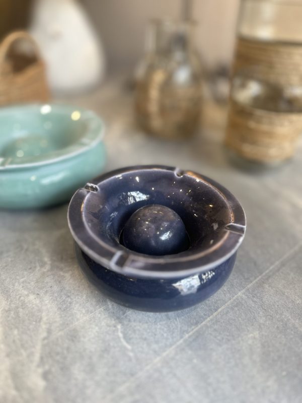 Cendrier berbère L - bleu navy, métal peint