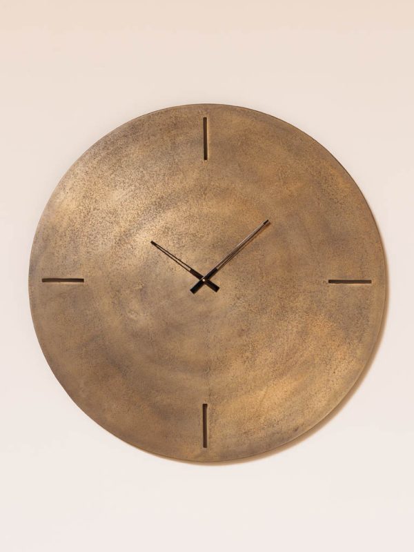 Horloge murale james - martelé doré