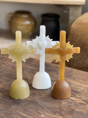 Croix cœur de lumière – vieille cire