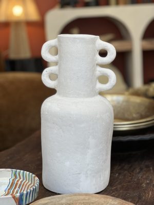 Vase fait main – papier maché, blanc