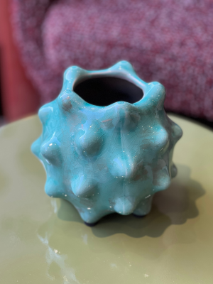 Petit vase pointu - céramique, vert d'eau