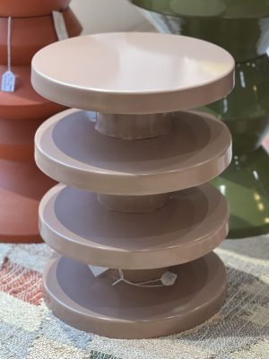 Table d’appoint – fer, rose poudré