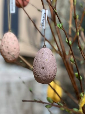 Œuf à suspendre – papier maché, violet